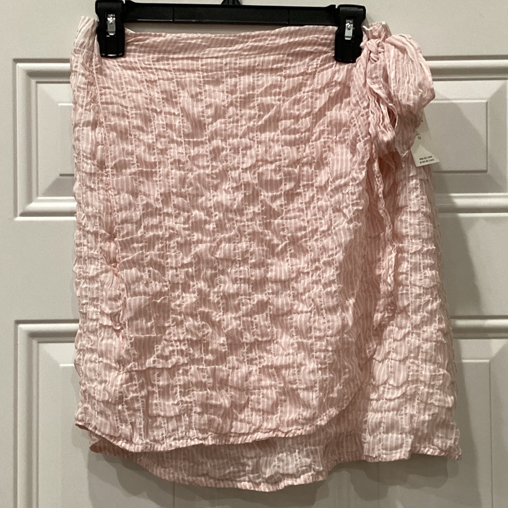New Cloth & Stone Anthropologie Wrap Skirt Textured Light Pink & White Sz Medium